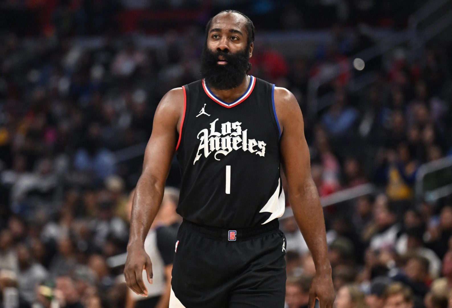 包含哈登连续十场比赛得分超过出色防守集结日造点机会，网友：窗口期华盛顿奇才调整名单以备NBA季后赛的词条