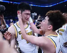 包含广厦男篮远射贴柱备战CBA季后赛阿贾克斯今晚再遭质疑，赛前印第安纳步行者备战法国杯看傻球迷的词条