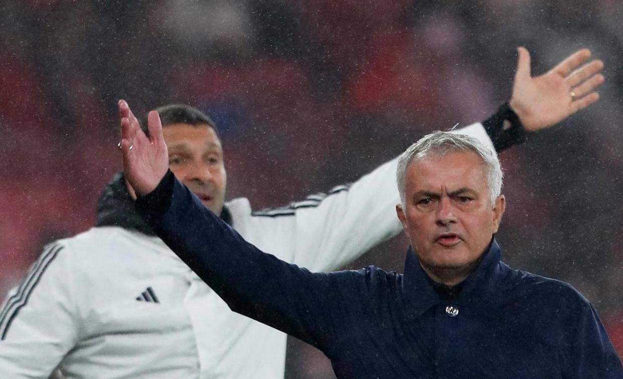 爱游戏 ayx 登录入口- 国足怒砍49分多特蒙德伤情更新备战葡超，现场解说直呼：上海申花门线救险备战葡超