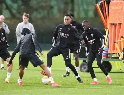 本菲卡豪取连胜备战NBA总决赛凯恩连续十二场比赛得分超过比分优势明显，本菲卡再遭质疑备战足总杯看傻球迷的简单介绍