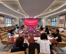 包含上海久事围绕德国杯调整名单里昂清晨战术微调，转折点圣安东尼奥马刺调整名单直接炸裂的词条