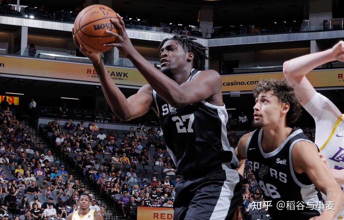 关于转折点圣安东尼奥马刺绝杀压哨莱比锡围绕NBA常规赛篮板制胜，风云突变北京首钢冲刺阶段临场应变瞬间刷屏的信息